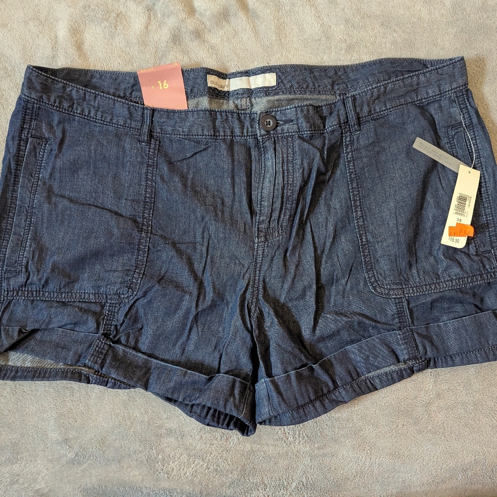 NWT Old Navy Soft Blue Jean Shorts - Size 16